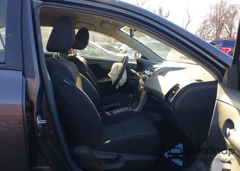 2011 Toyota Corolla S from USA, damaged, VIN 2T1BU4EE4BC708575